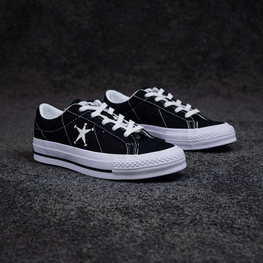 Converse One Star x Stüssy