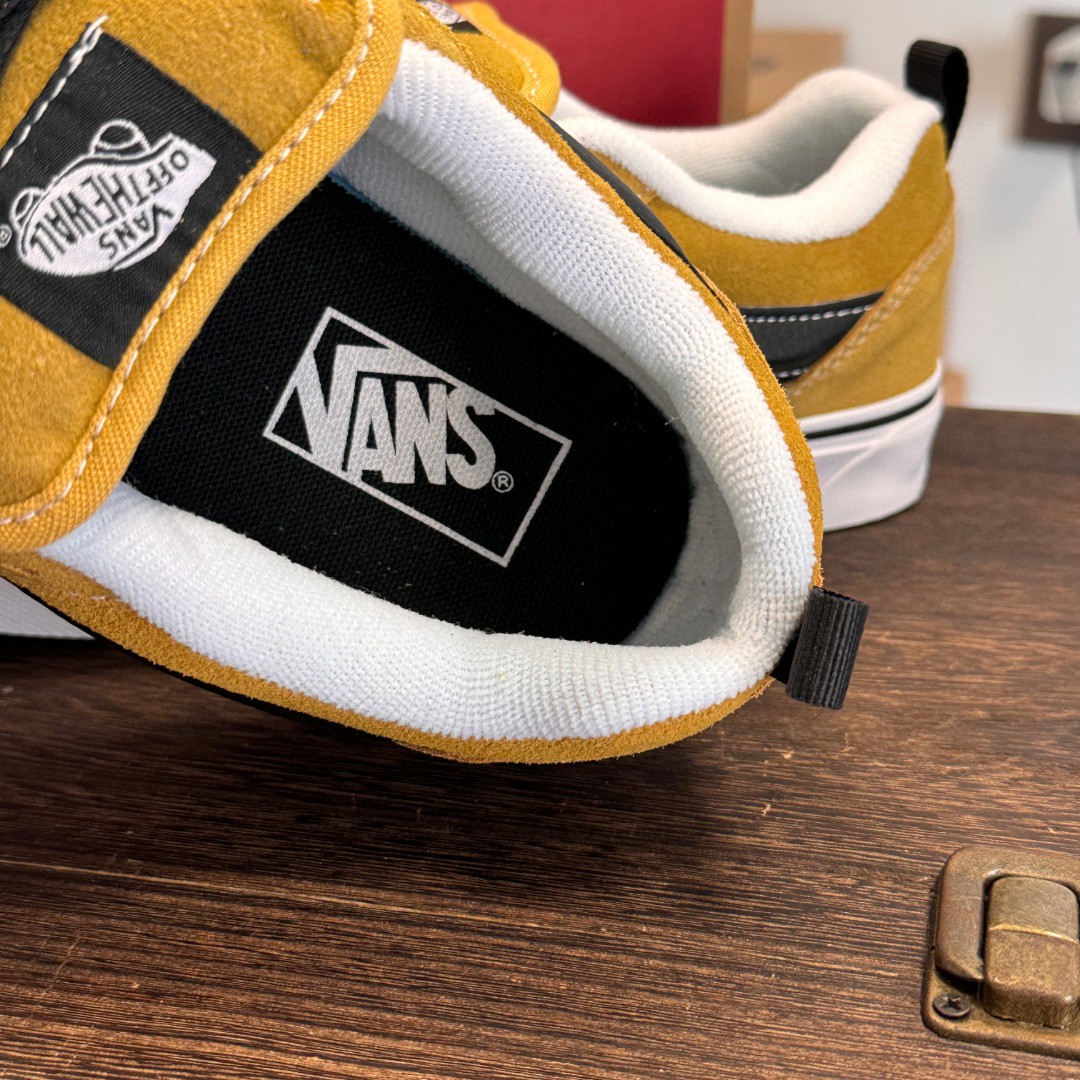 Vans Knu-Skool yellow VN0009QC5QJ1