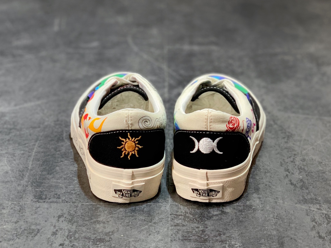 Vans Era Love Mother Earth
