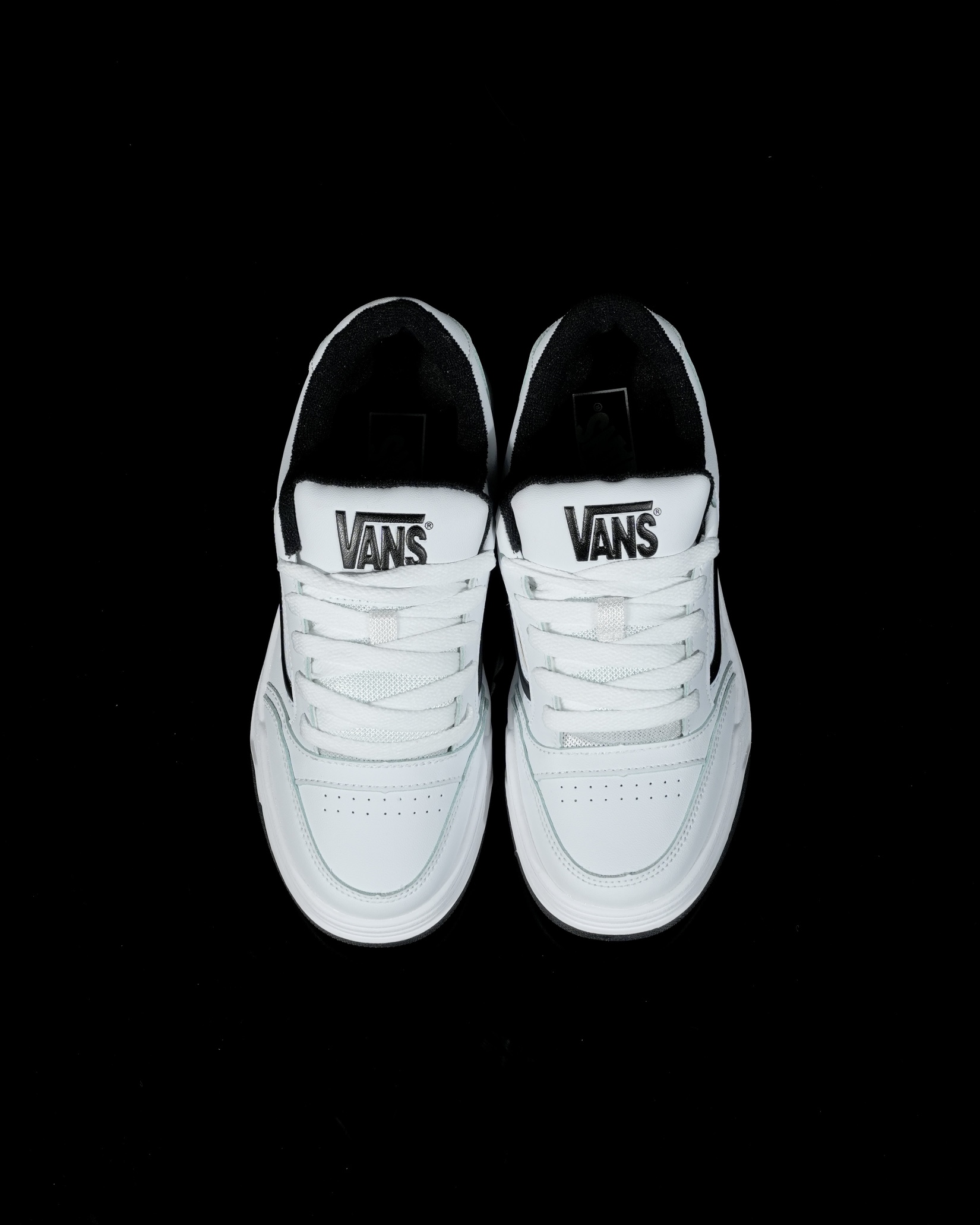 Vans Hylane white black