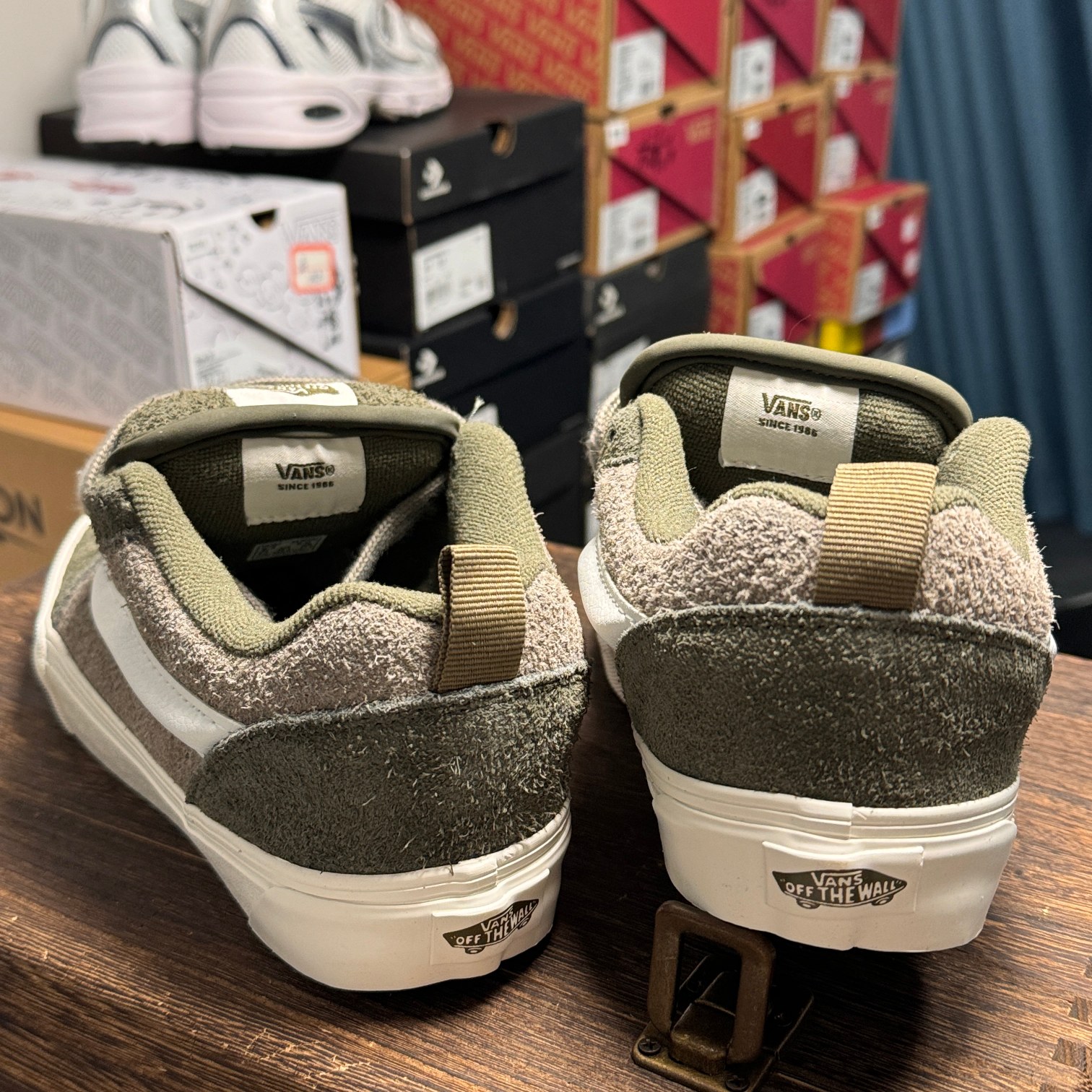 Vans Knu-Skool green gray