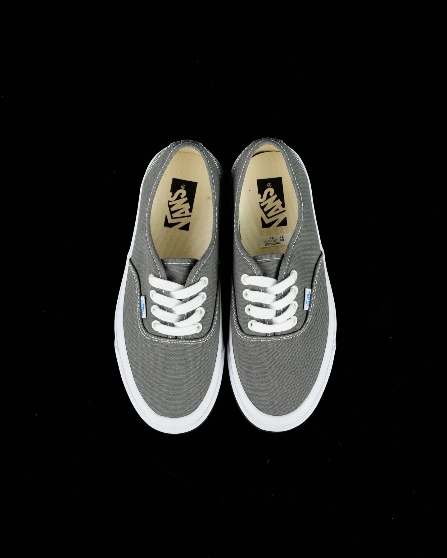 Vans Authentic Reissue 44 grey