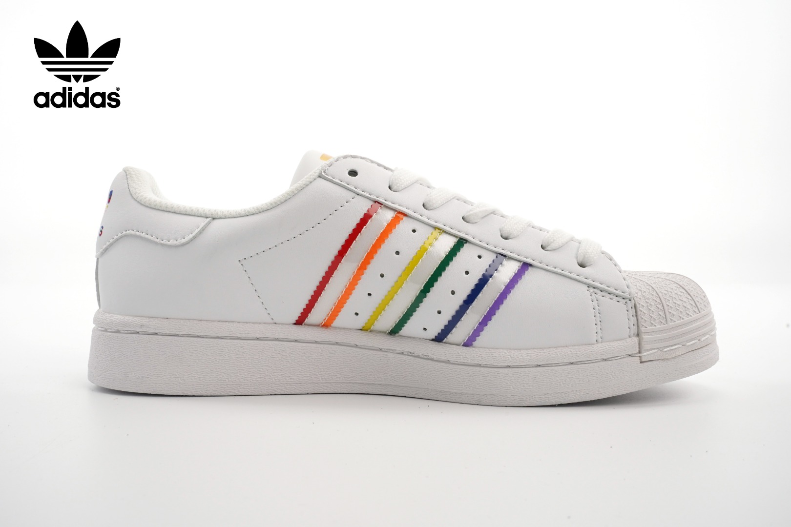 Adidas Superstar big lotus