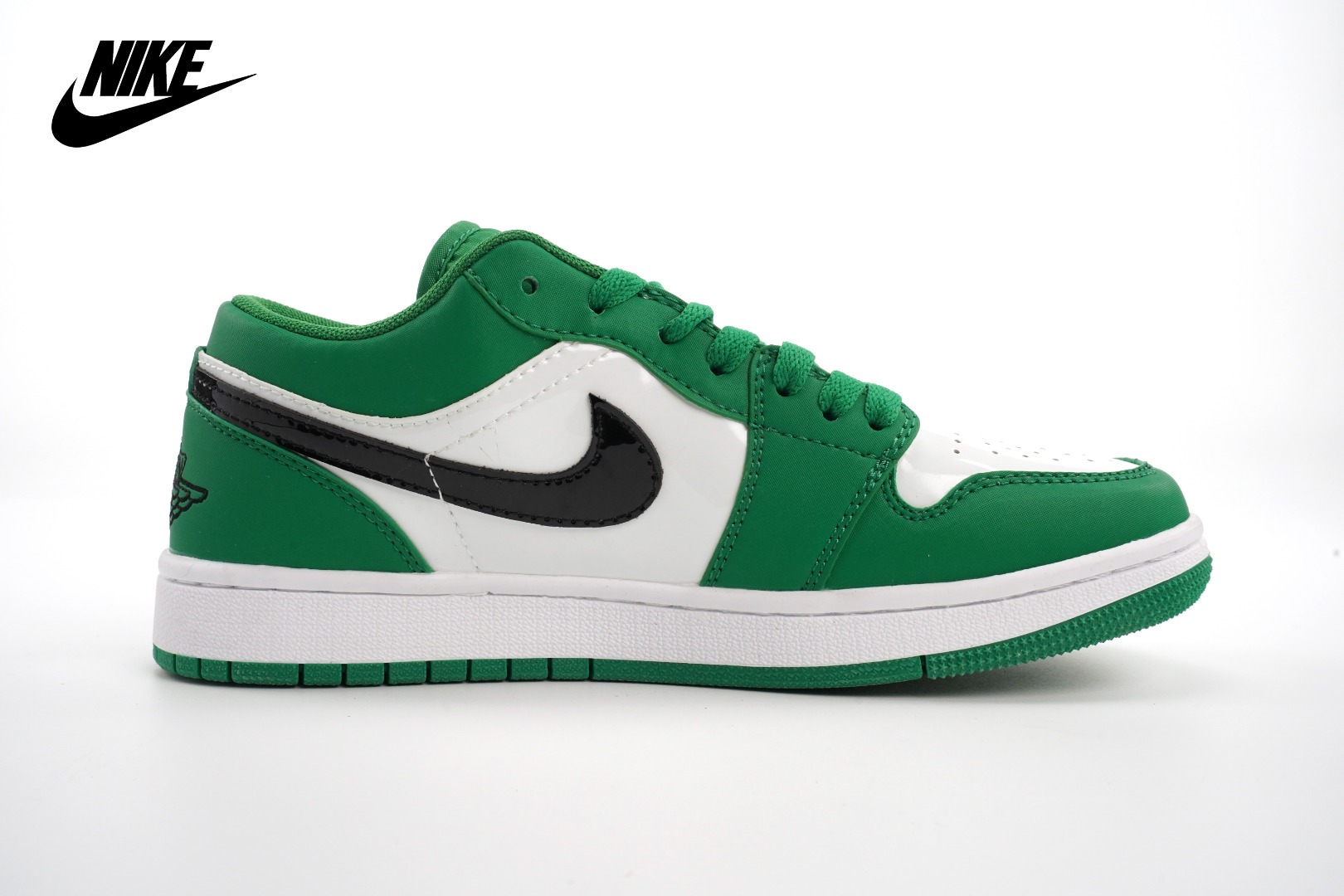 Air Jordan 1 Low OG white green black