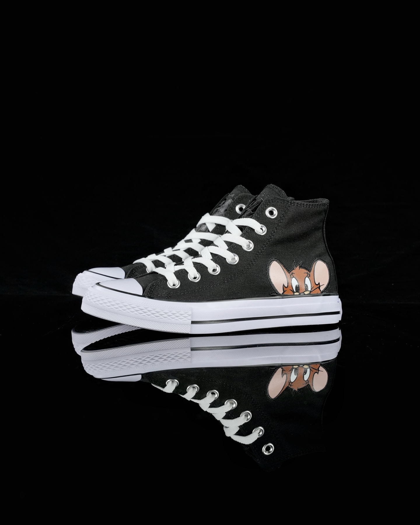 Converse 1970s Tom & Jerry A15113C
