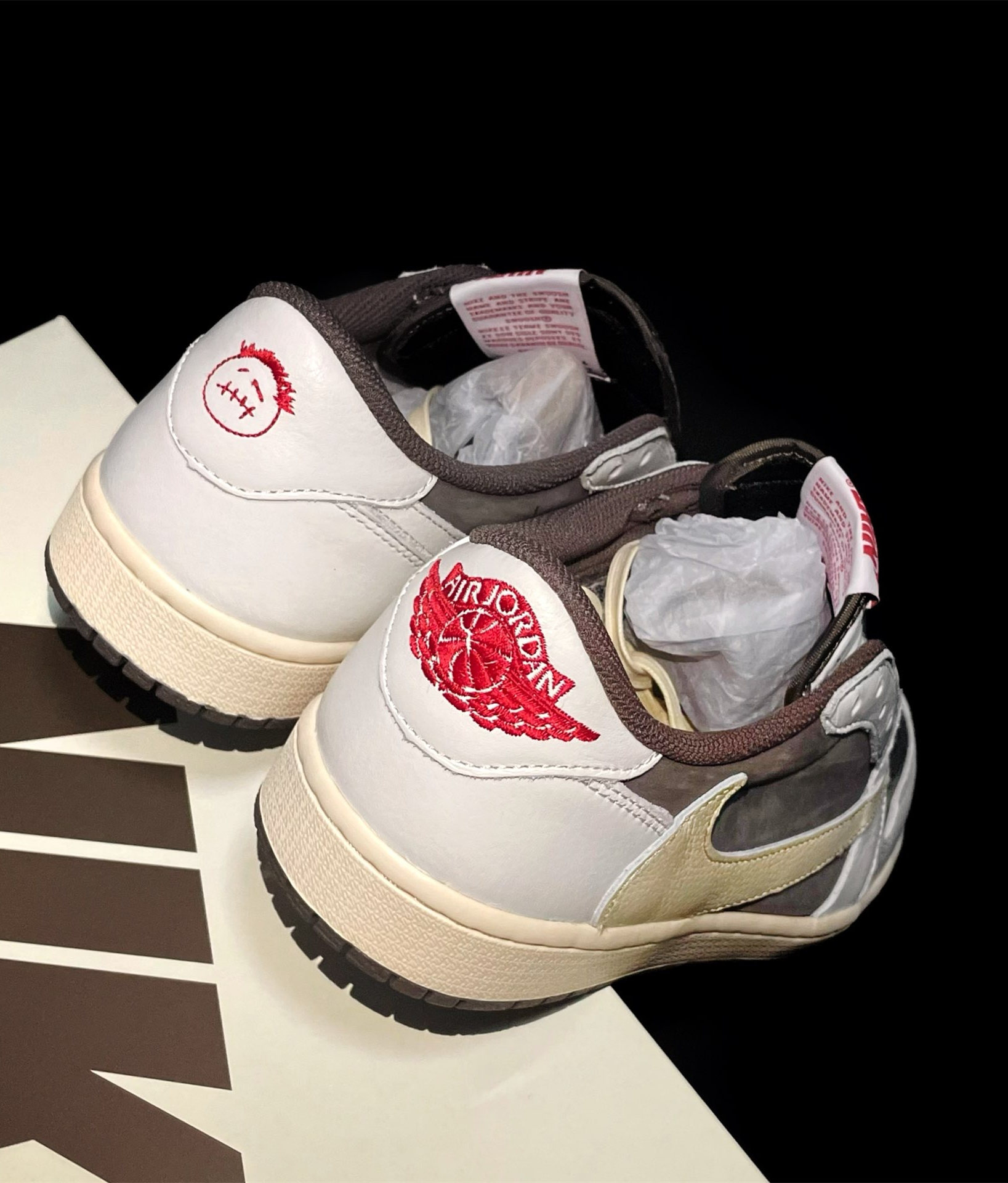 Nike Air Jordan 1 Low OG SP Travis Scott DM7866-162 white brown