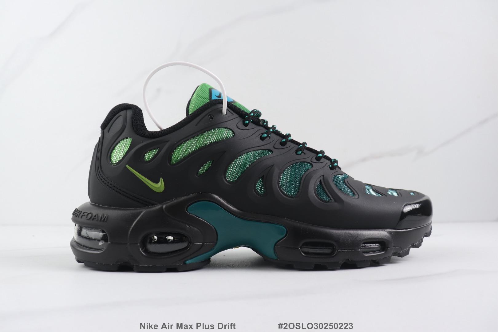 Nike Air Max Plus Drift black green