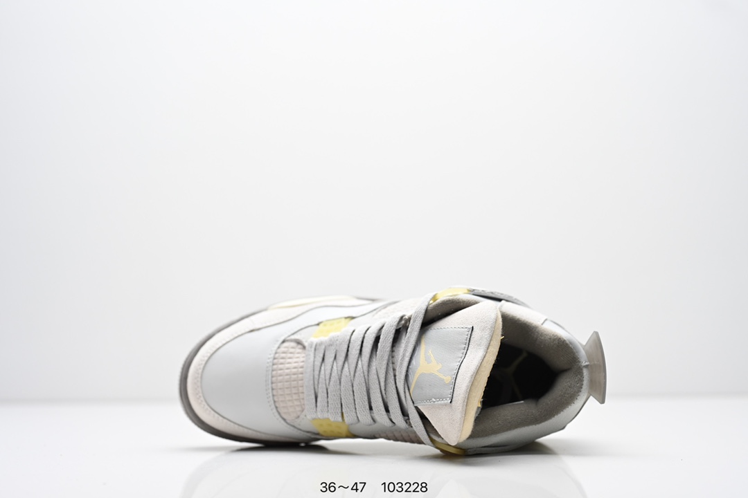 Nike Air Jordan 4 Craft Photon Dust