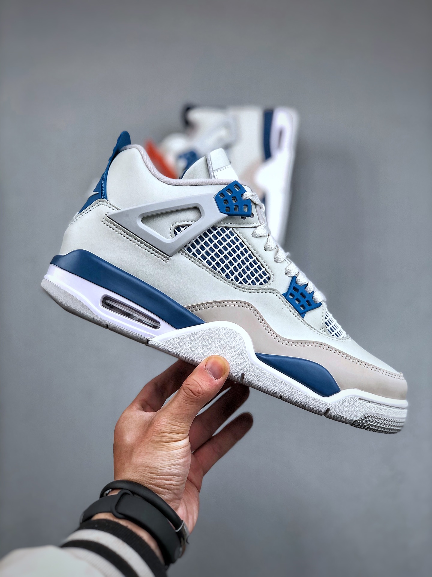 Nike Air Jordan 4 Retro Military Blue