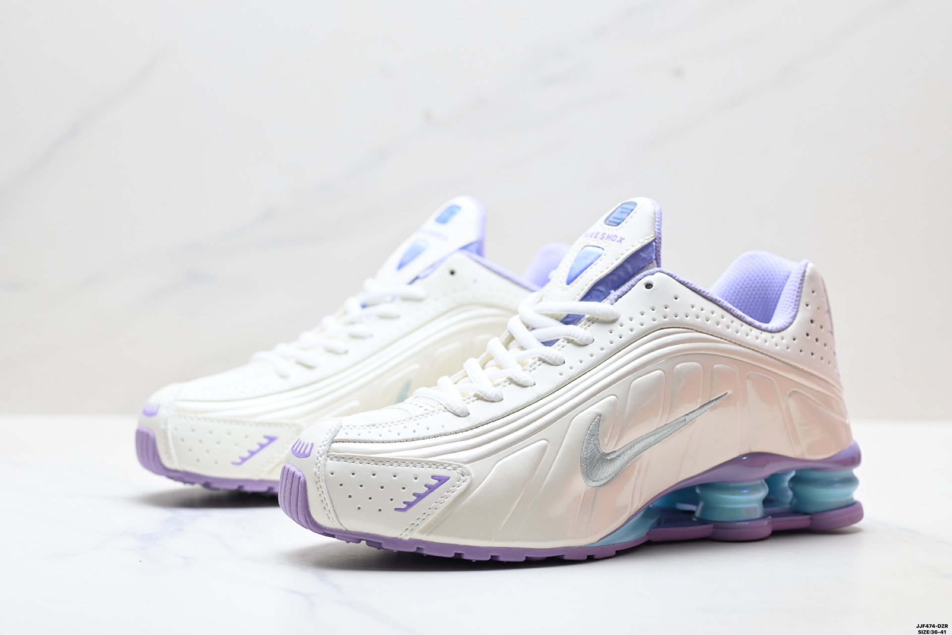 Nike Shox R4 soft pearl