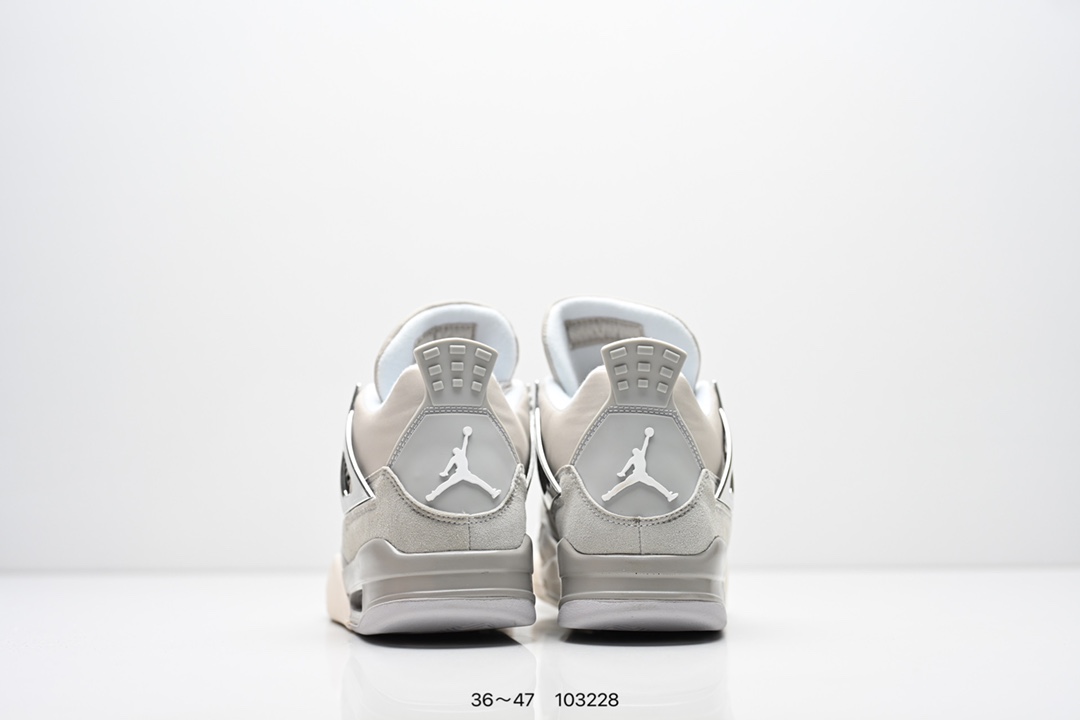 Nike Air Jordan 4 frozen moments