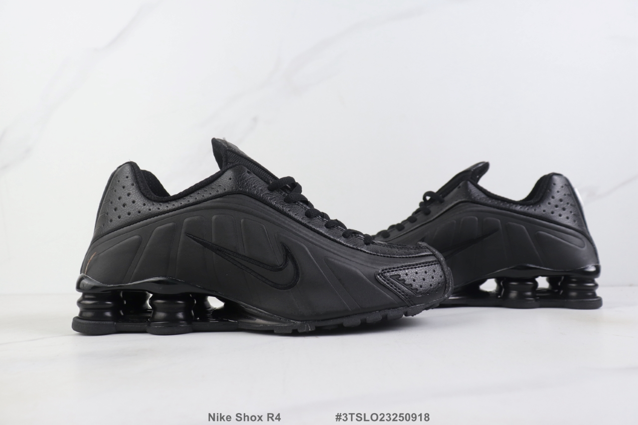 Nike Shox R4 Triple Black
