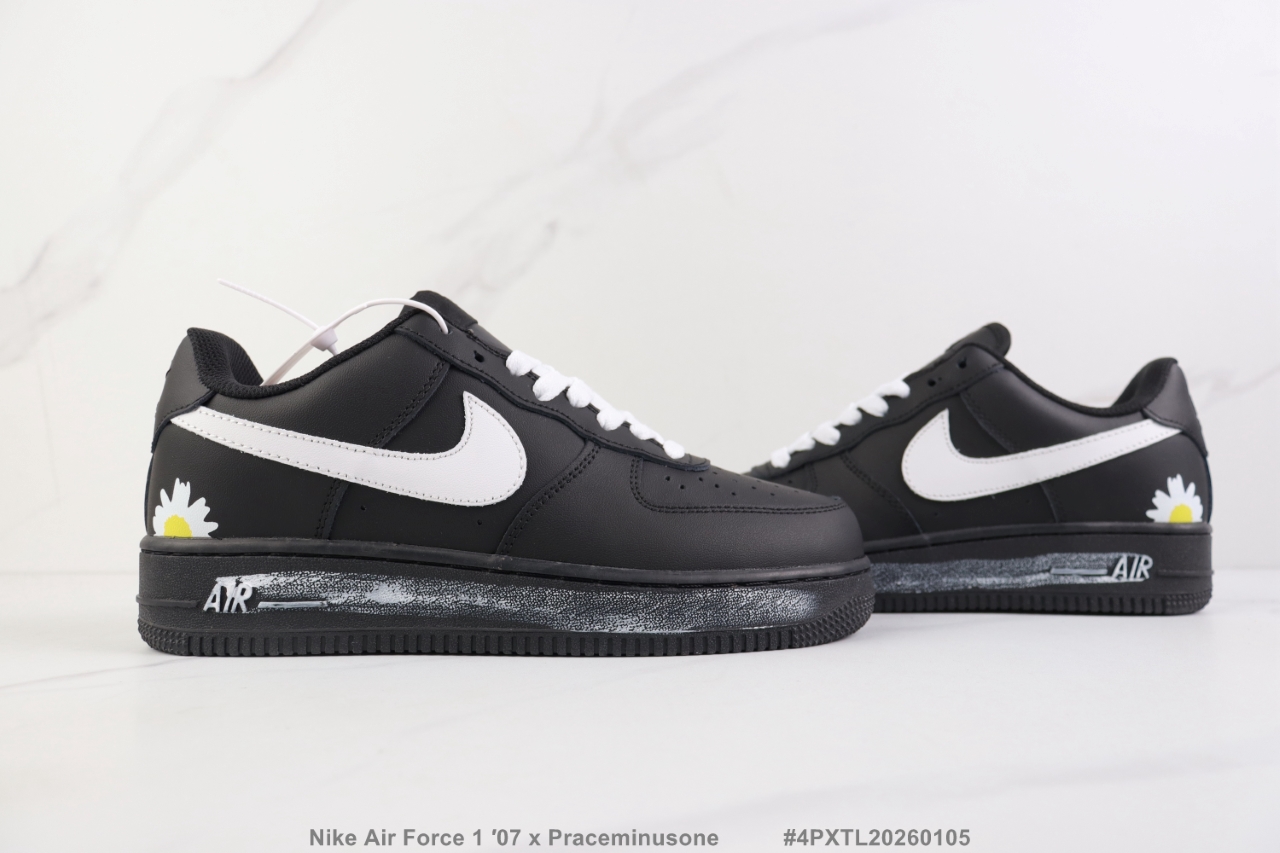 Nike Air Force 1 '07 x Peaceminusone Black/White