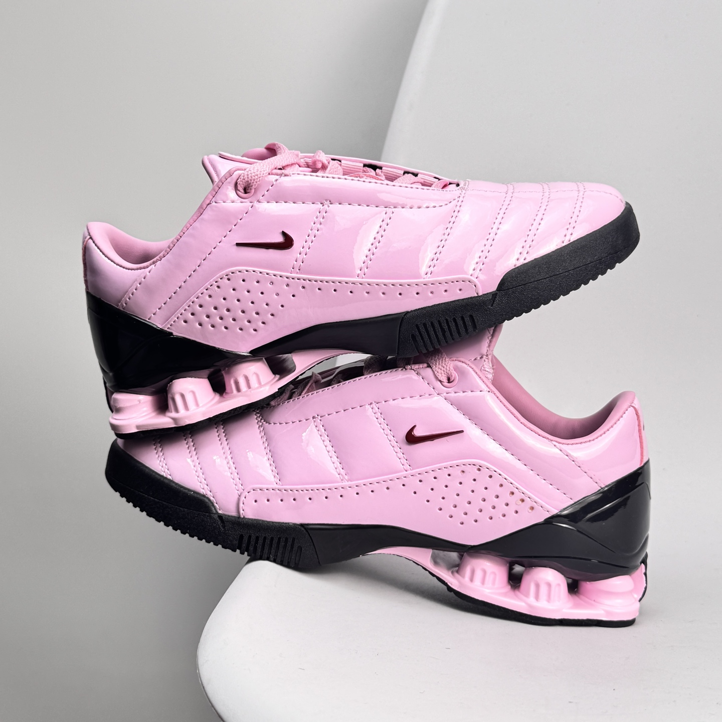 Nike Total 90 Shox  Pink/Black