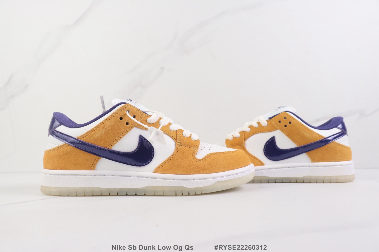 Nike SB Dunk Low OG QS University Gold/Court Purple