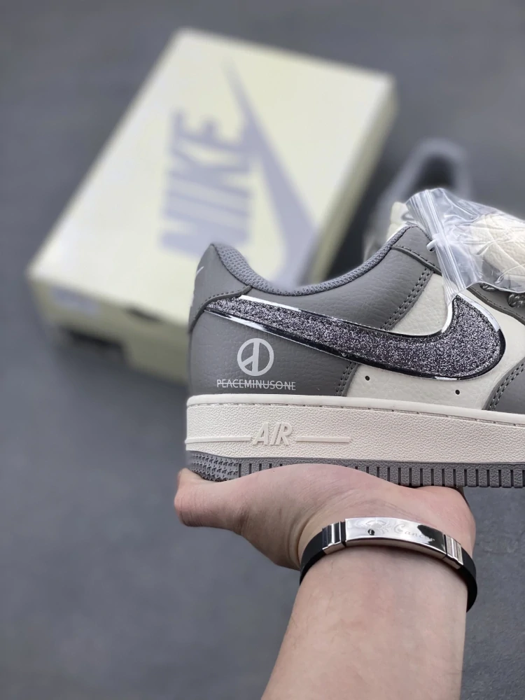 Nike Air Force 1 Low x PEACEMINUSONE Grey Daisy