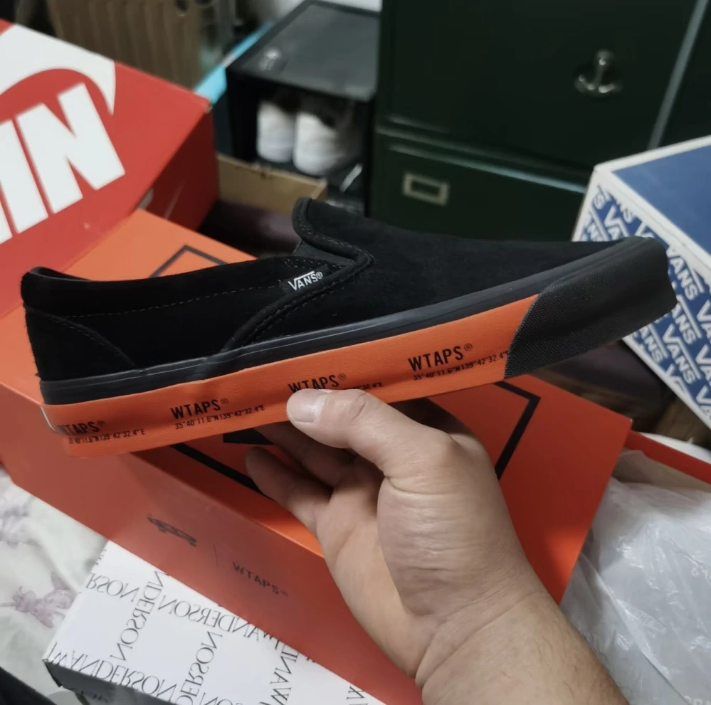 WTAPS x Vans OG Classic Slip-On LX
