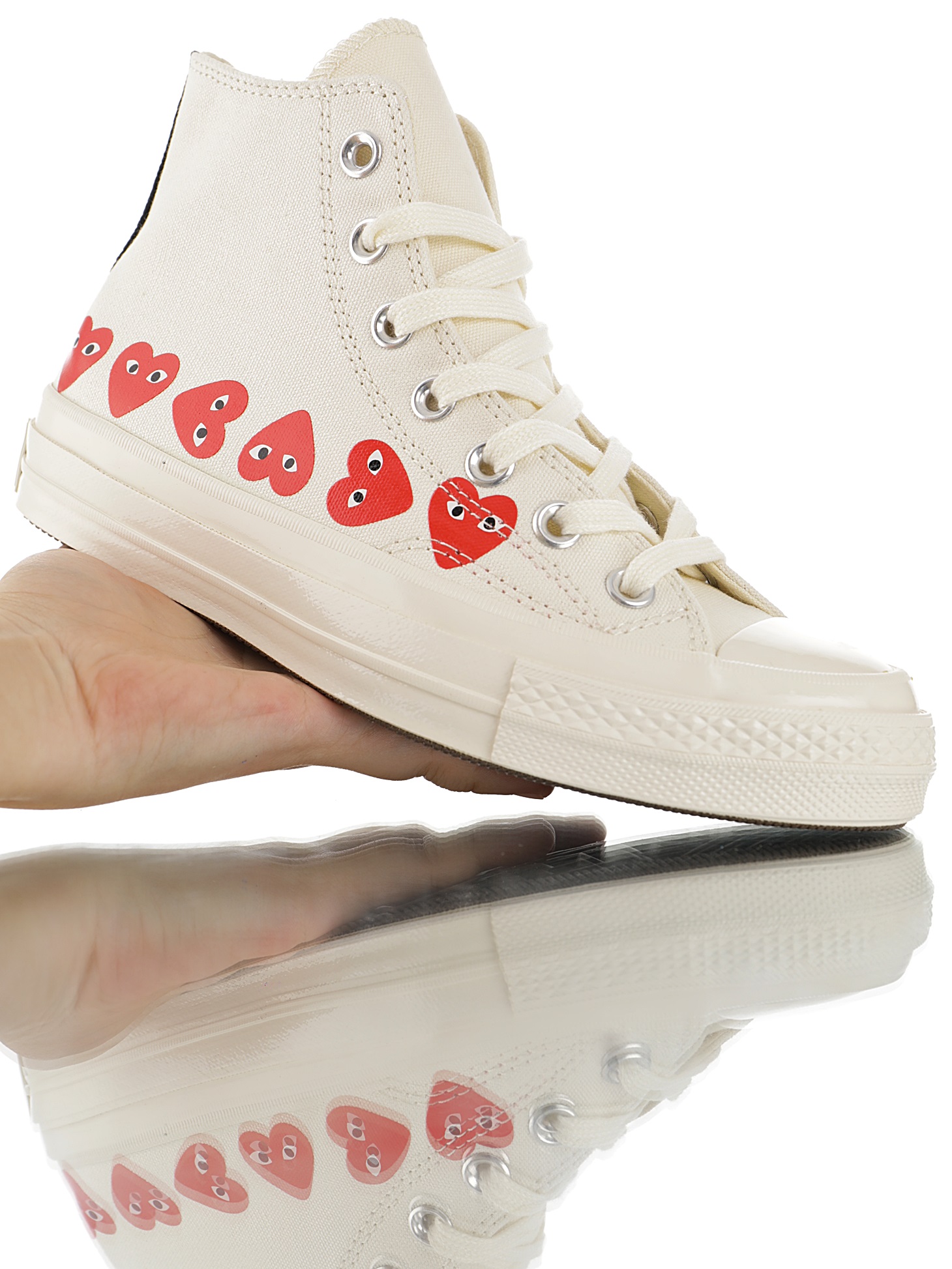 Play Comme des Garçons x Converse Multi Red Heart White
