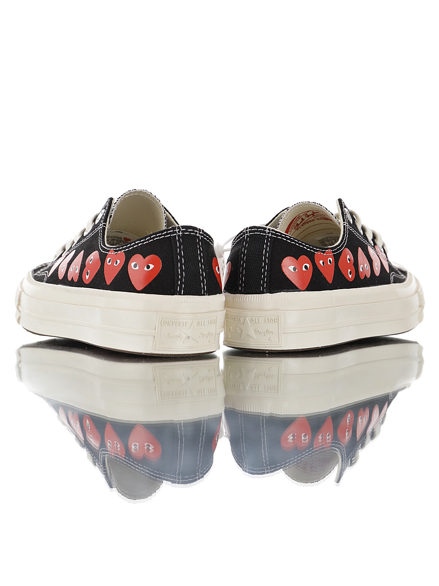 Play Comme des Garçons x Converse Multi Red Heart Black low
