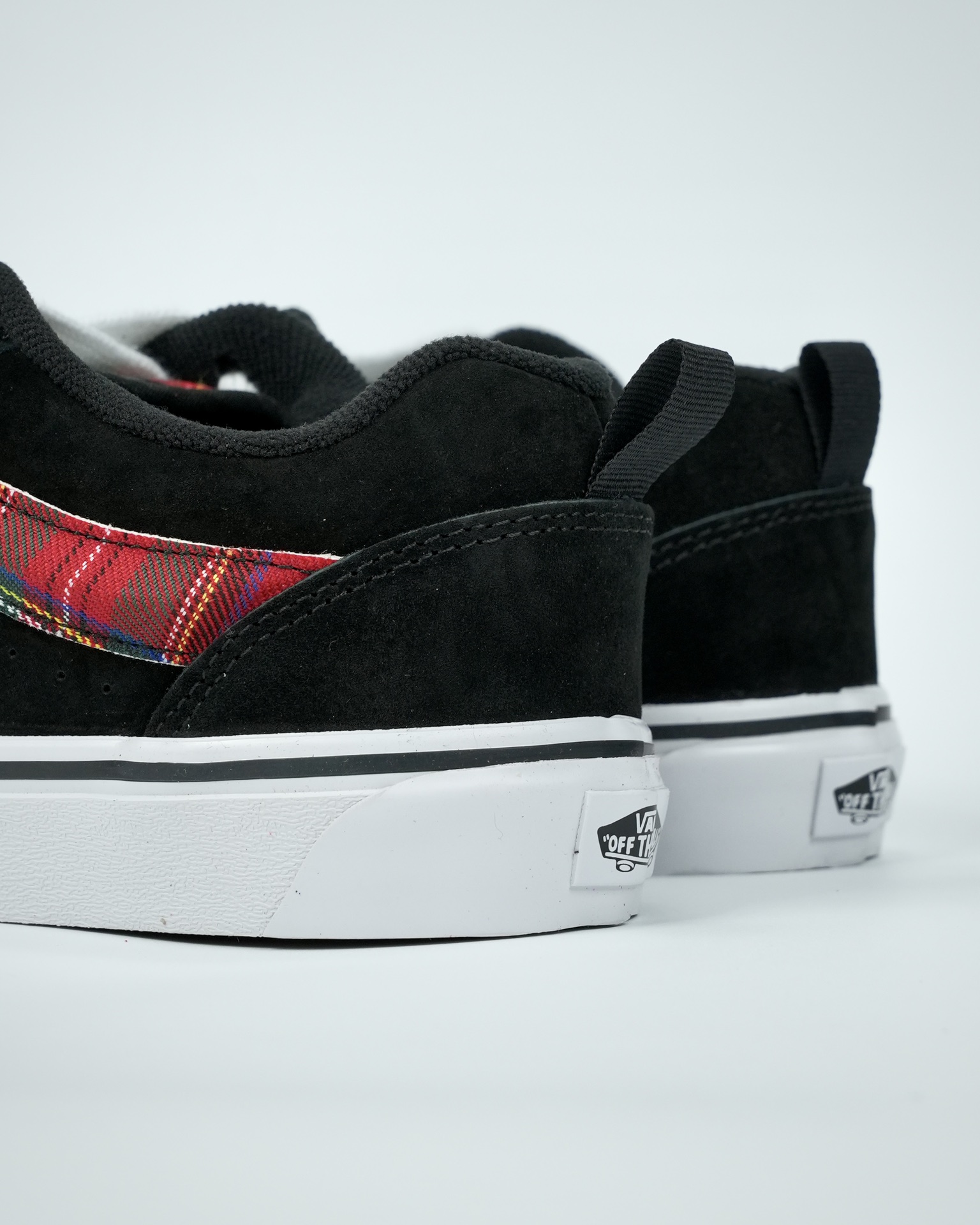 Vans Knu-Skool black plaid