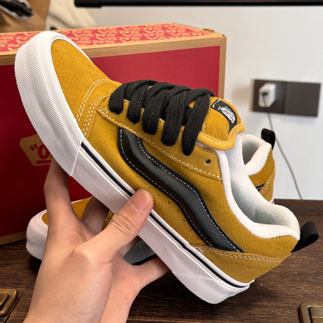Vans Knu-Skool yellow VN0009QC5QJ1