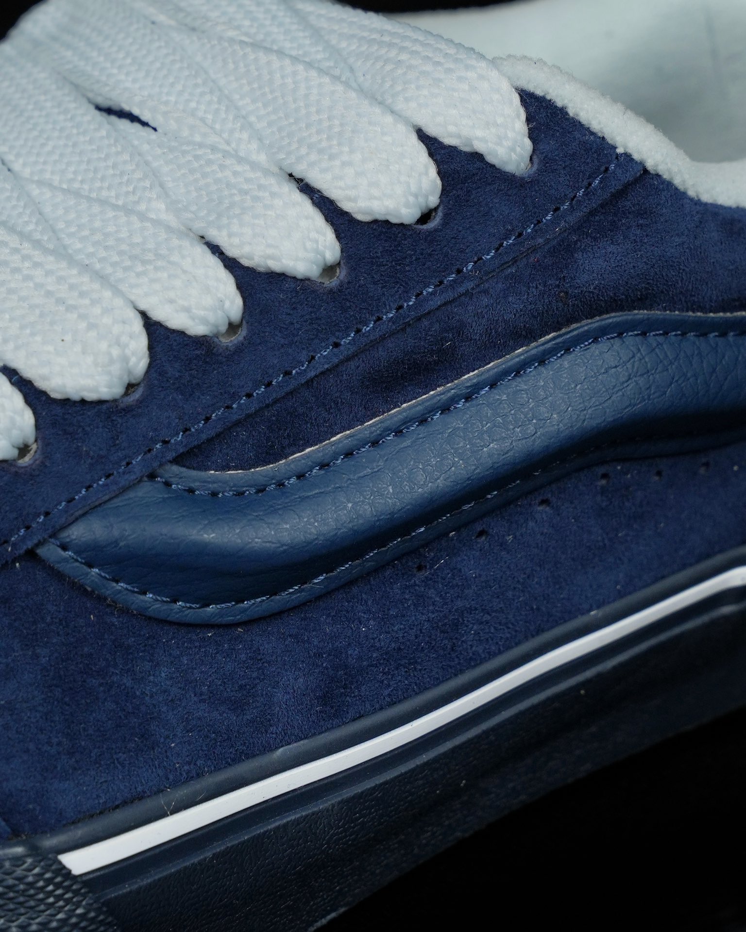 Vans Knu-Skool navy blue