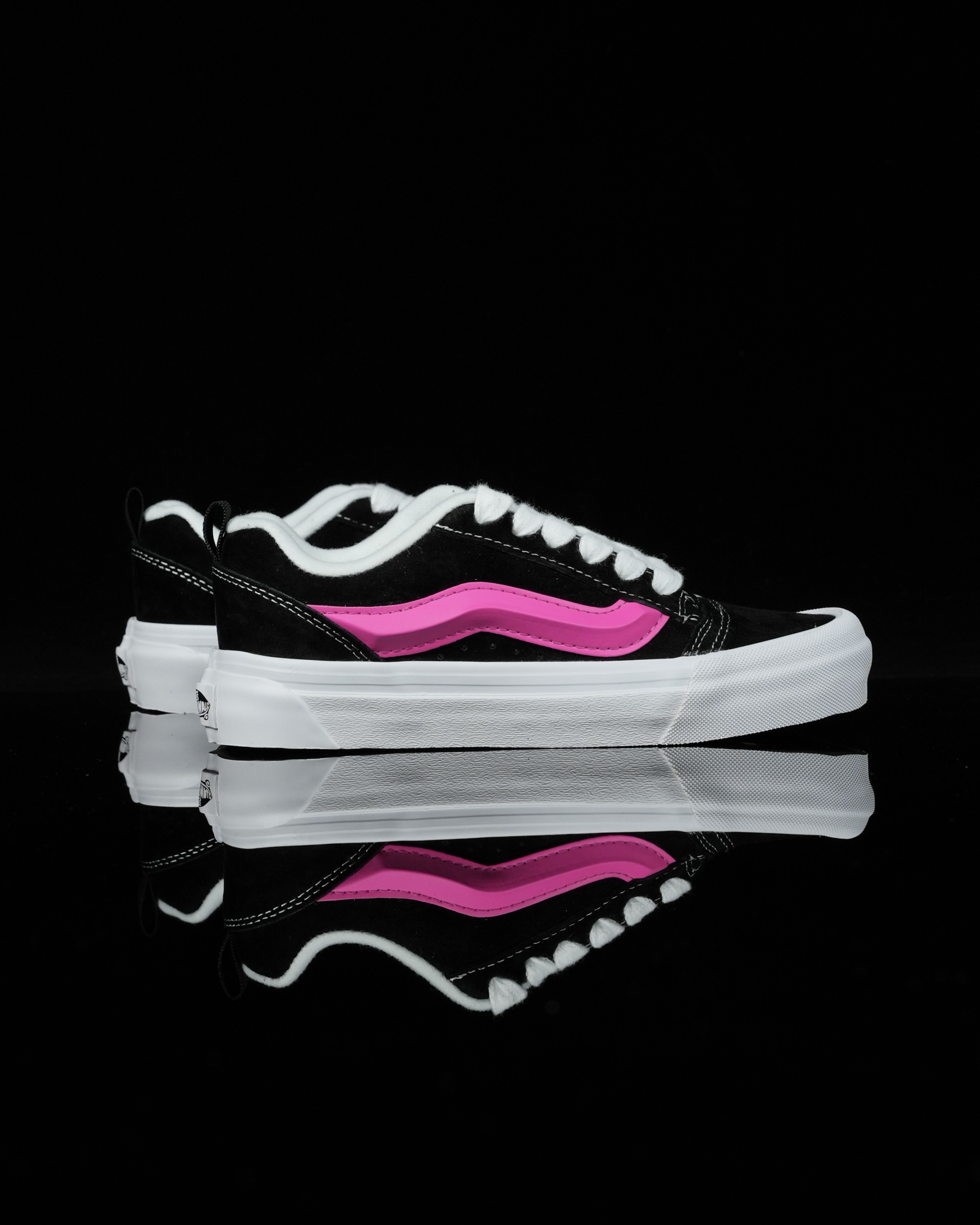 Vans Knu-Skool black pink