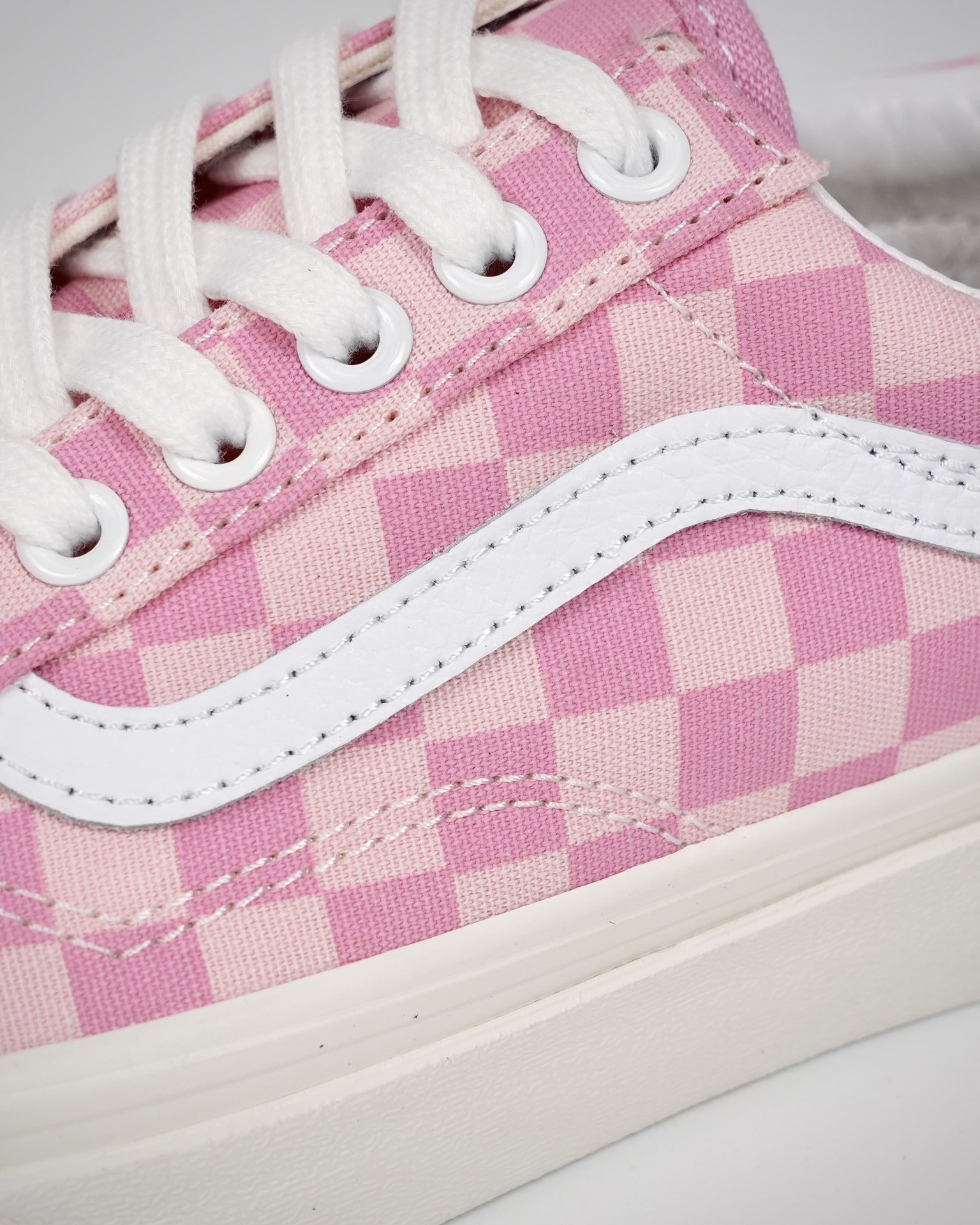 Vans Old Skool Peach Pink VN0A7Q2JZY2