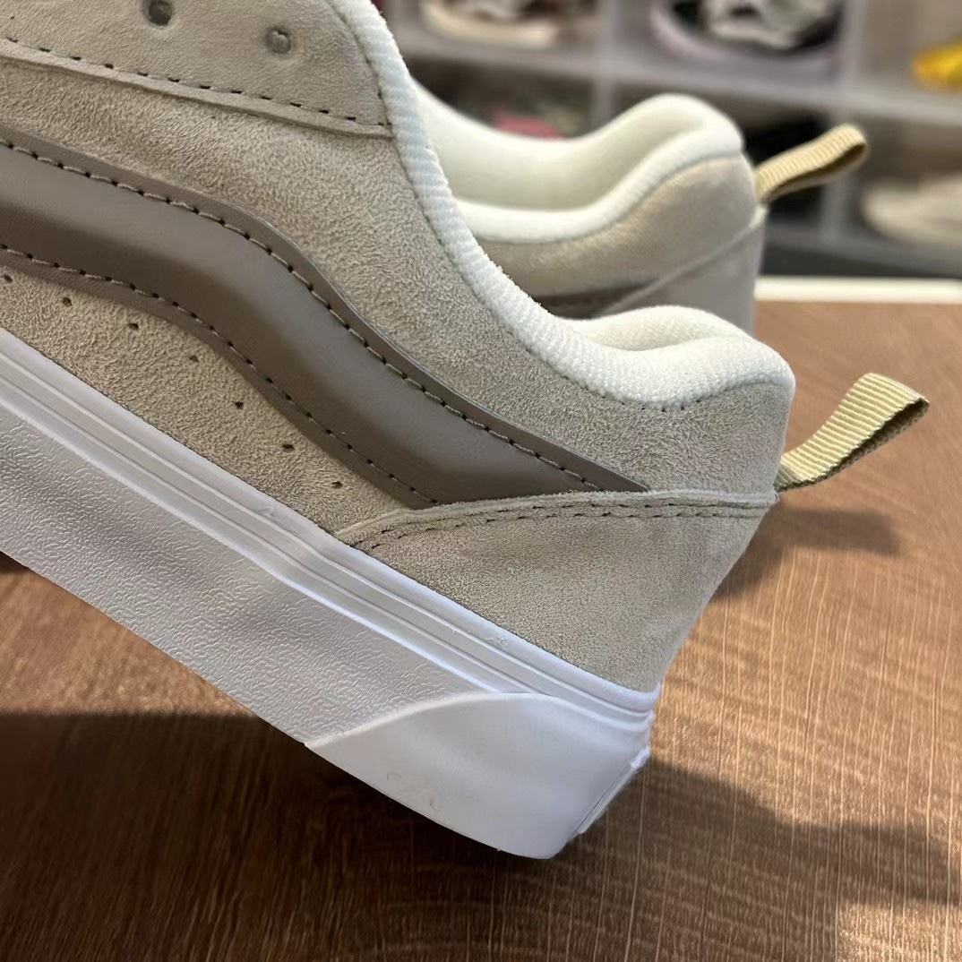 Vans Knu-Skool cream
