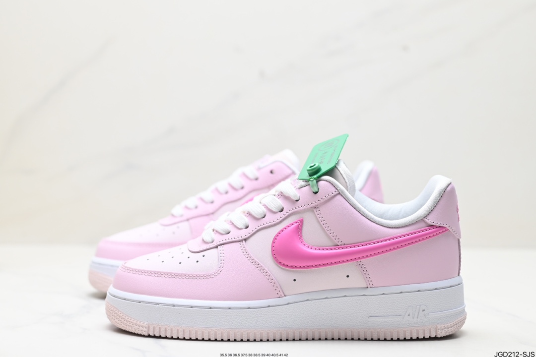Nike Air Force 1 '07 LX pink
