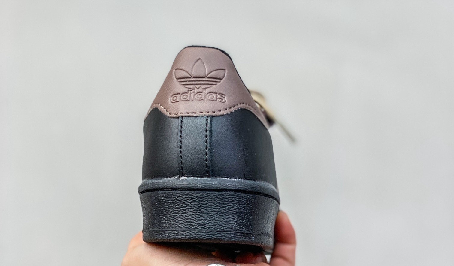 Adidas Originals Superstar all black