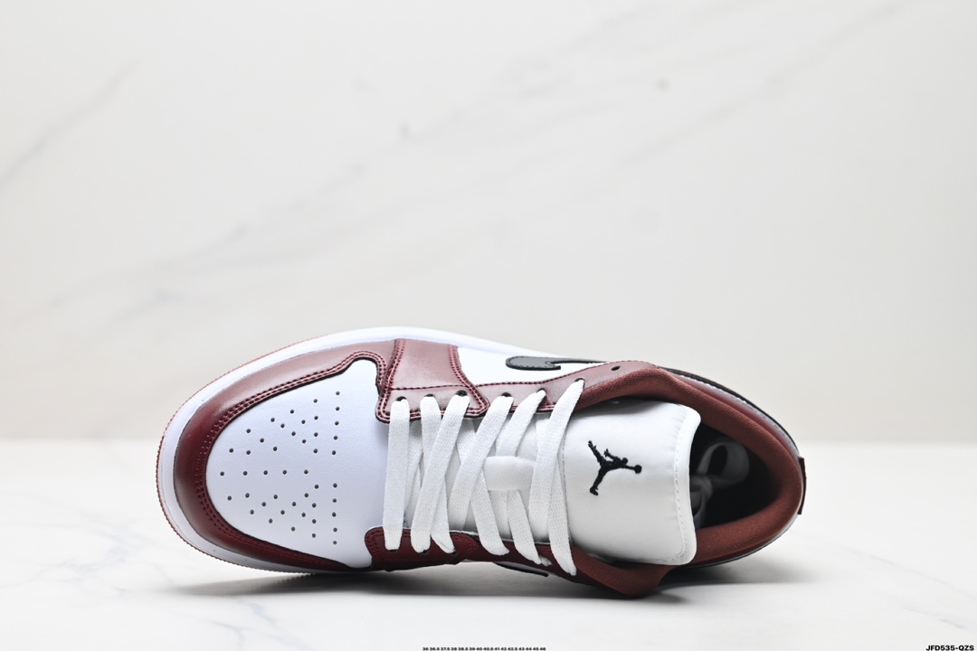 Nike Air Jordan 1 low HF3148-102