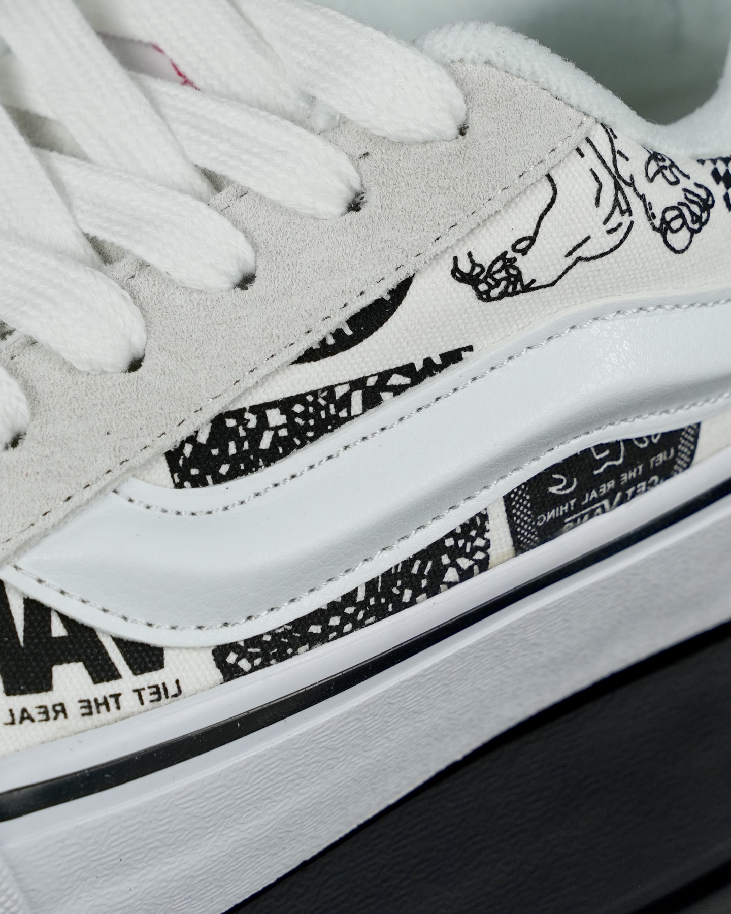 Vans Knu Skool Vans Knu Skool Graffiti Black and White