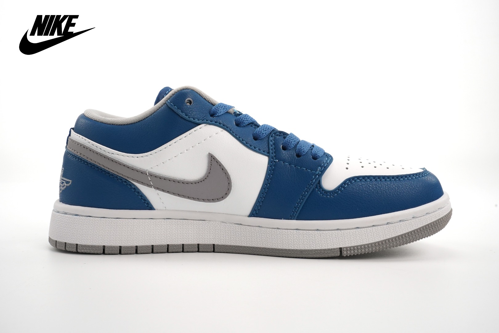Air Jordan 1 Low OG white blue grey