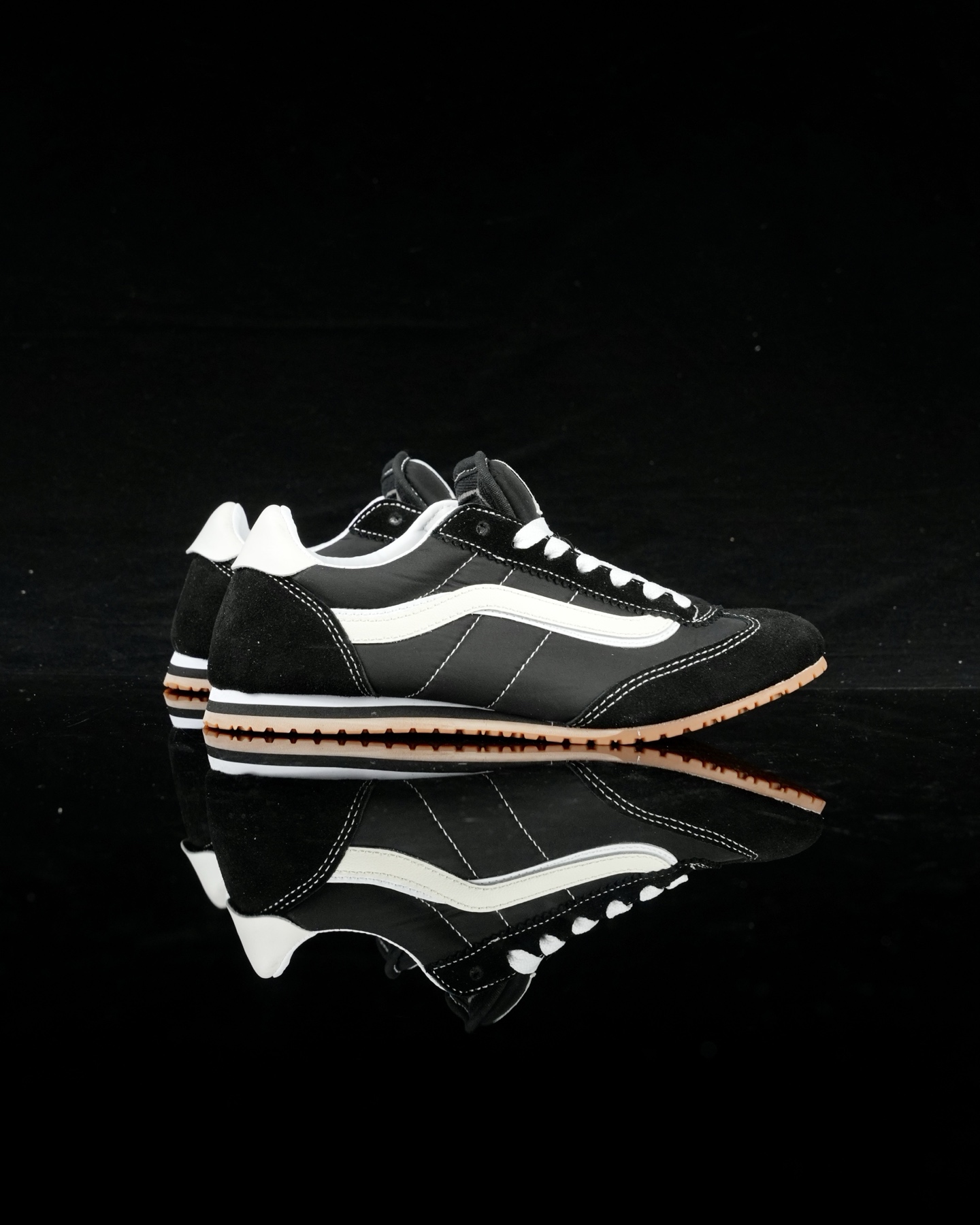Vans Super LowPro black VN000D83BLA