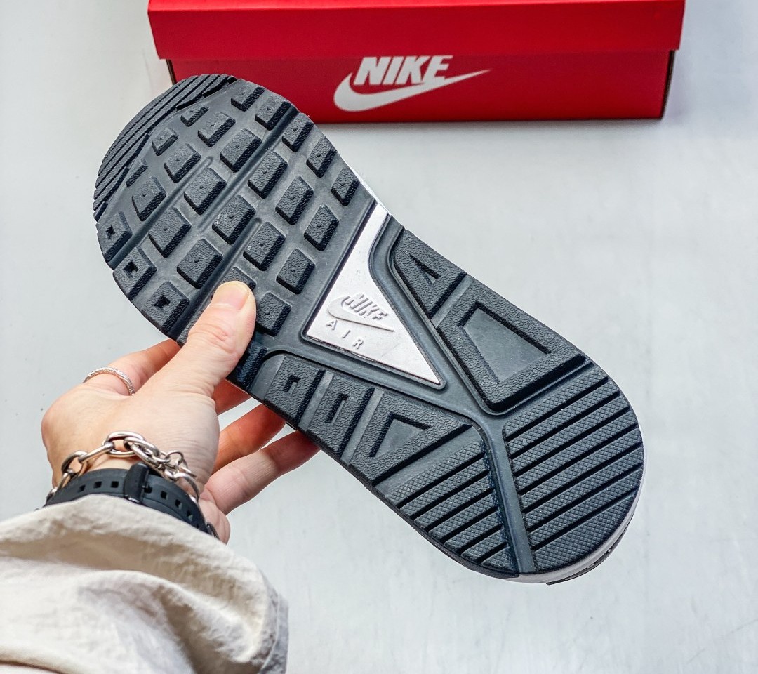 Nike Air Max 90 grey