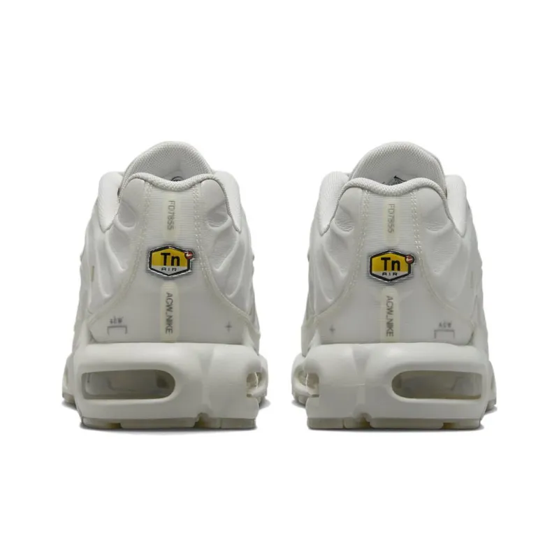 Nike Air Max Plus TN white