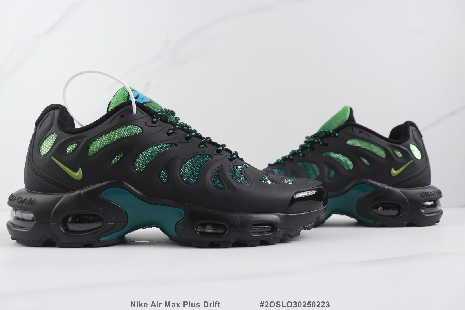 Nike Air Max Plus Drift black green
