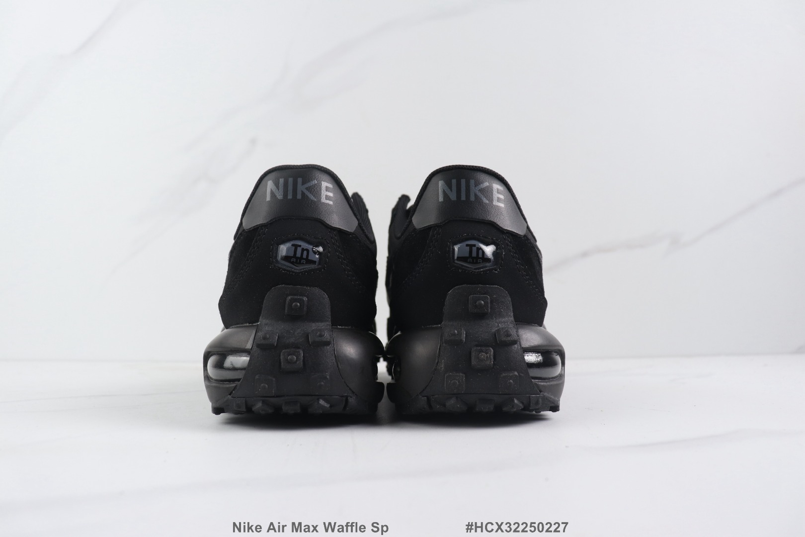 Nike Air Max Waffle SP black