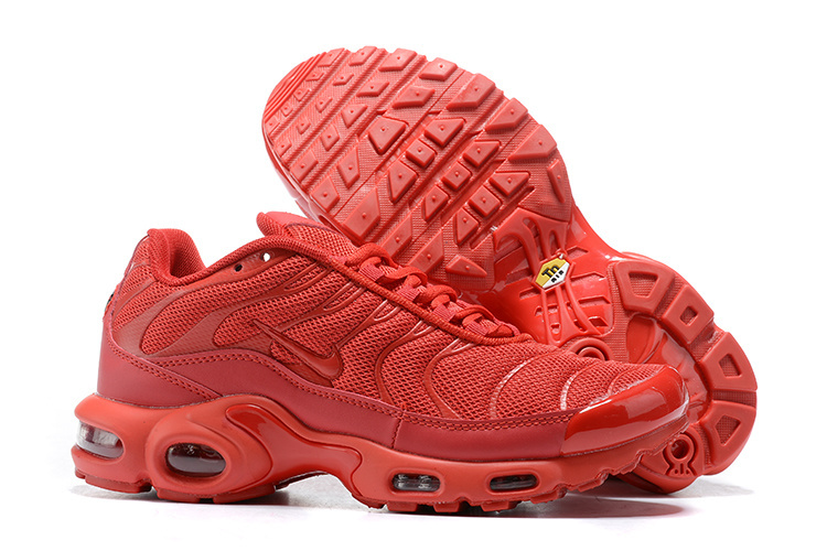 Nike Air Max Plus TN red