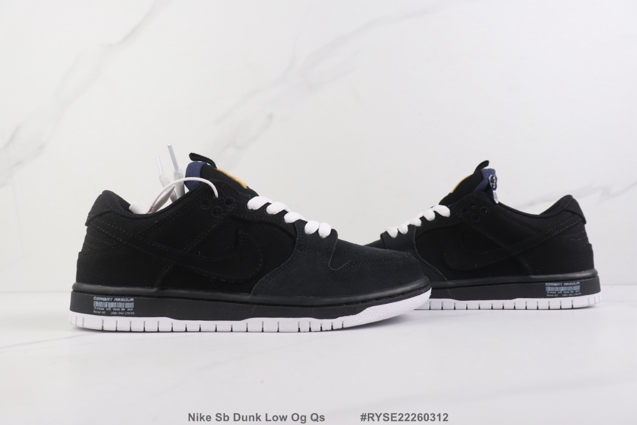 Nike SB Dunk Low OG QS Tactical Black/Combat Armour