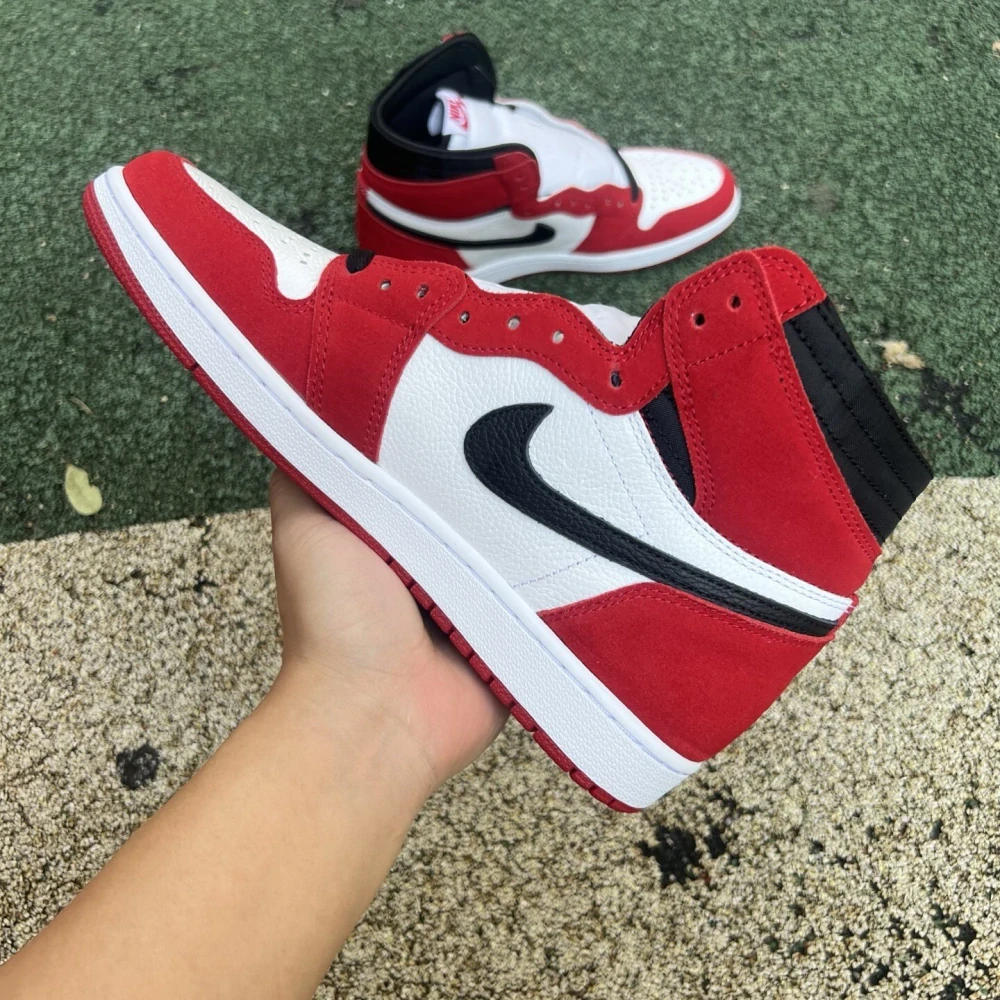 Nike Air Jordan 1 High OG x Travis Scott Chicago Reverse