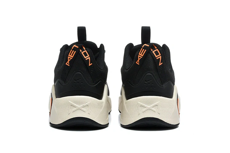 Nike Free Metcon 7 Black/Sail /Total Orange