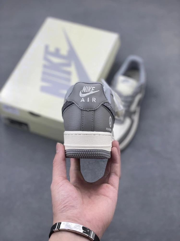 Nike Air Force 1 Low x PEACEMINUSONE Grey Daisy