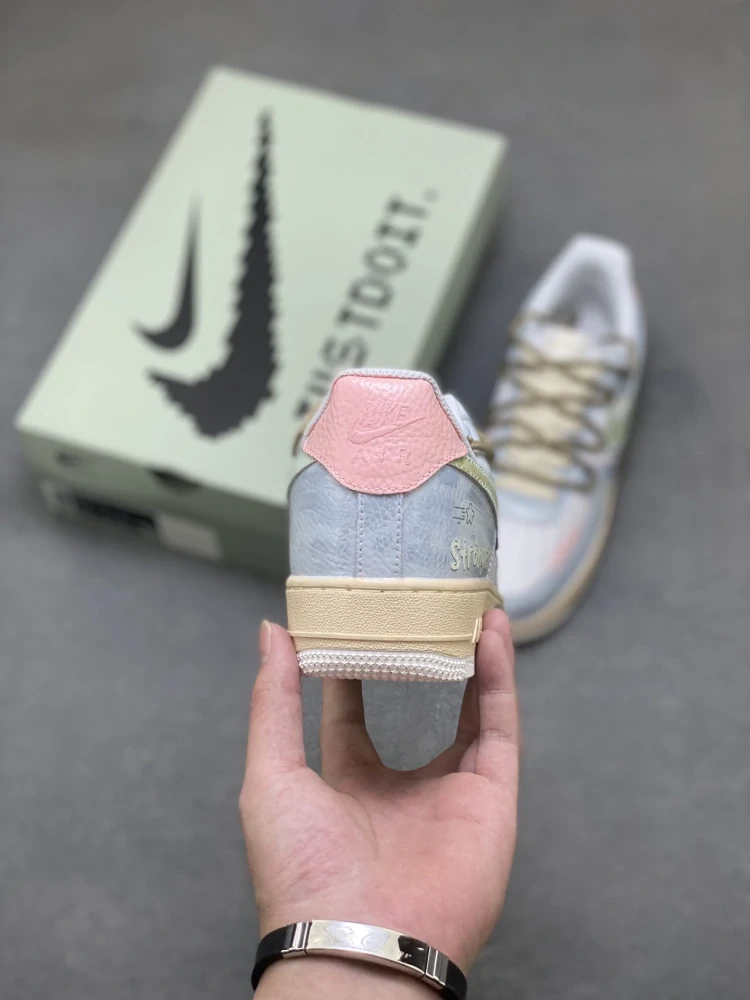 Nike Air Force 1 '07 Low Stronger Pastel