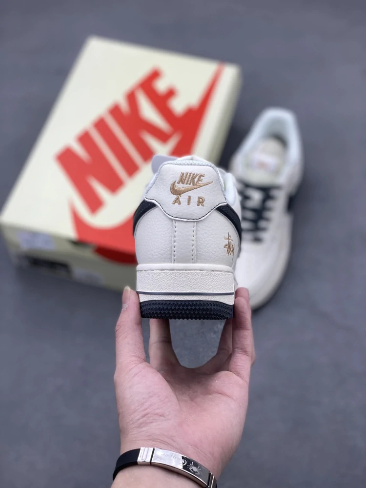 Nike Air Force 1 '07 Low x Stüssy Cream Gold