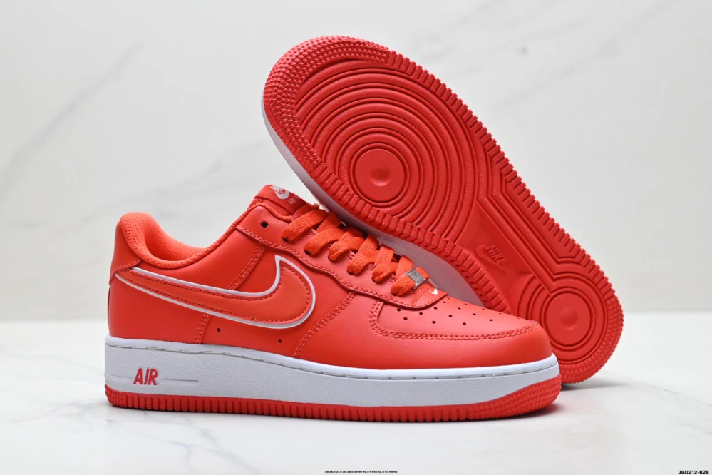 Nike Air Force 1 '07 University Red White