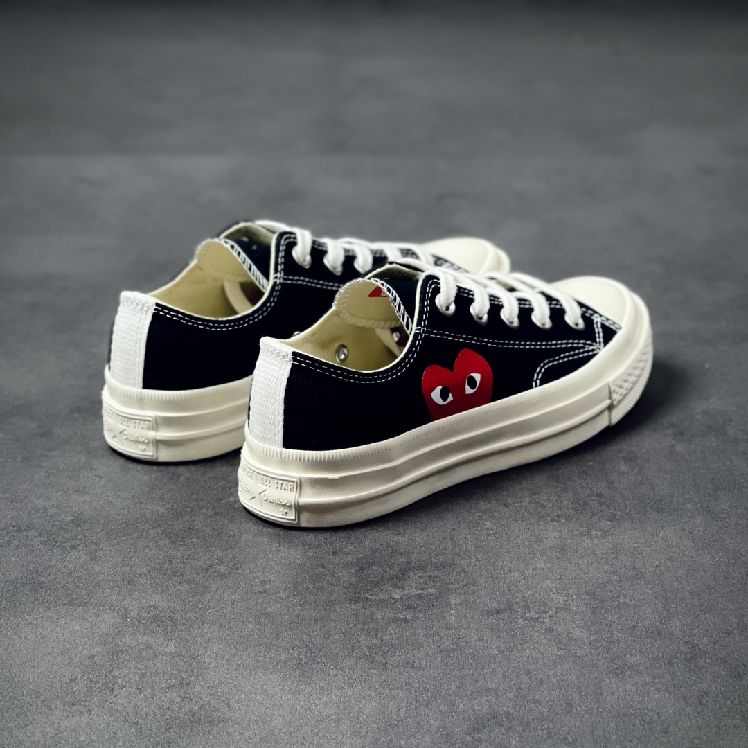 Converse CDG play low black