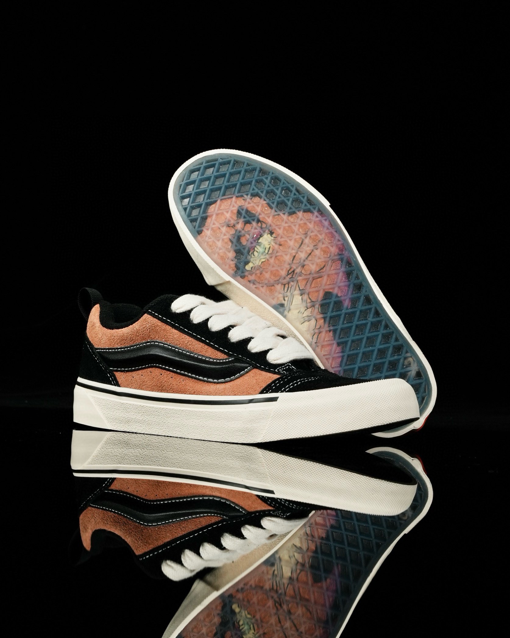 Vans Knu-Skool x Disney