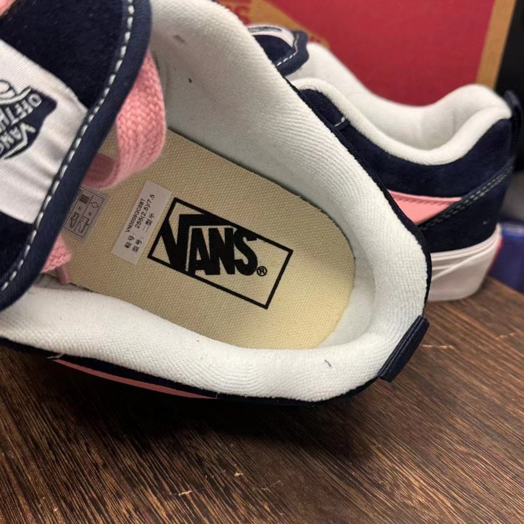 Vans Knu-Skool VR3 LX blue